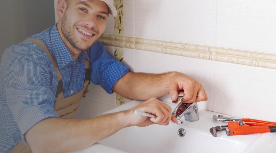 Faucet cartridge replacement in Goldfield, IA